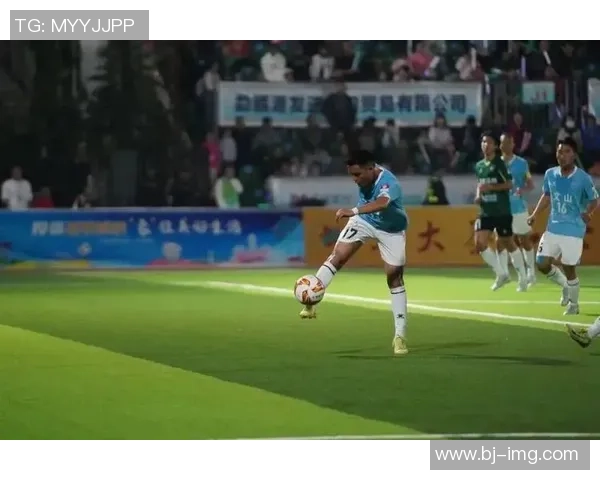 全球足球竞技风云再起激荡绿茵豪情赛场盛典对决豪强争锋时刻激战